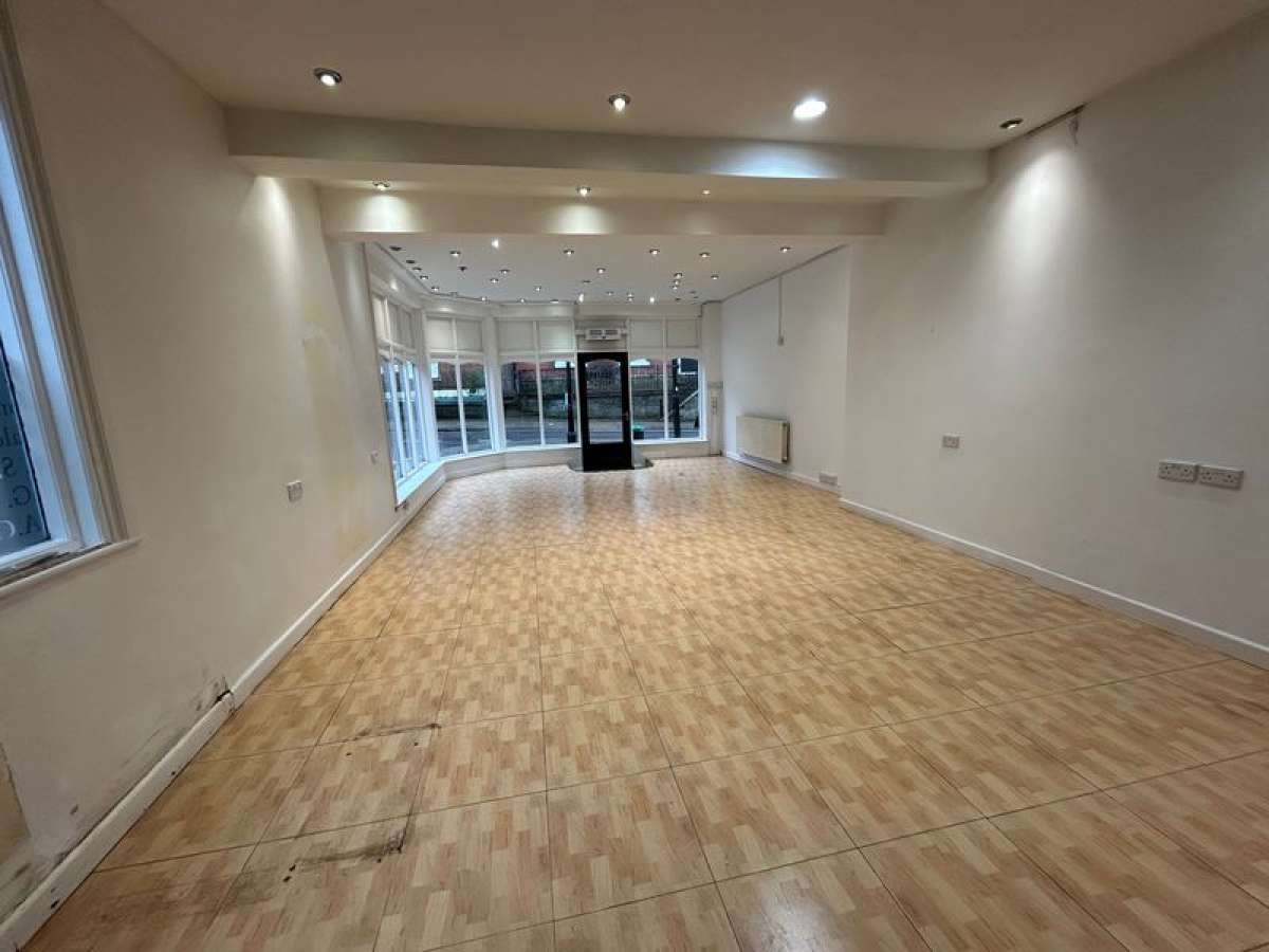 Retail/Shop in Congleton - photo 3