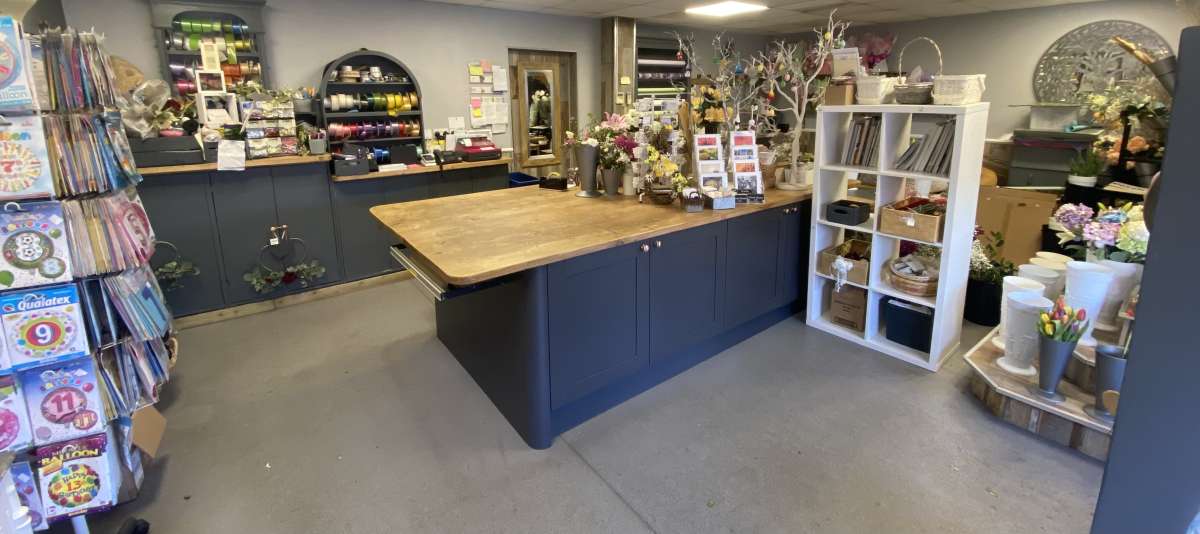 Retail/Shop in Exeter - photo 2