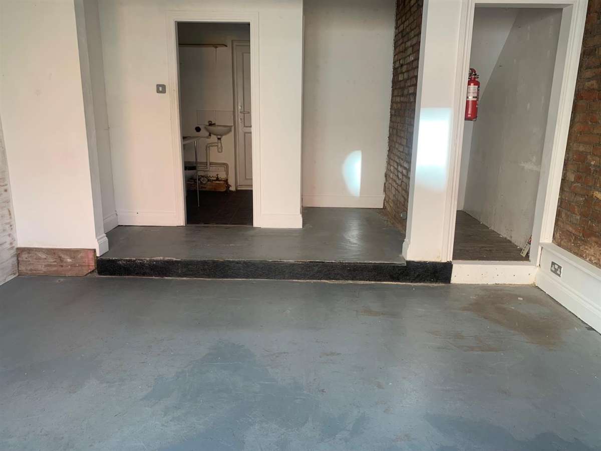 Retail/Shop in Loughborough - photo 2