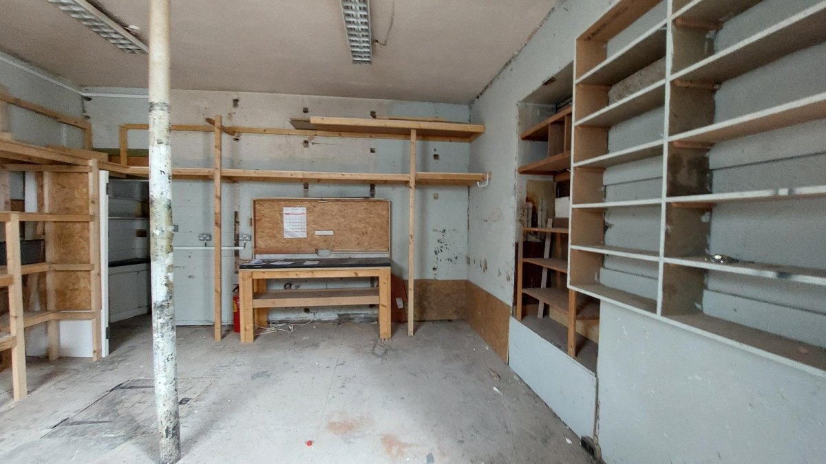 Retail/Shop in Edinburgh - photo 3