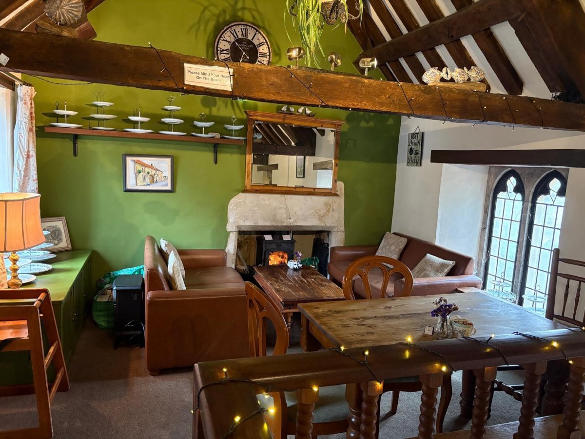 Retail/Shop in Axbridge - photo 2