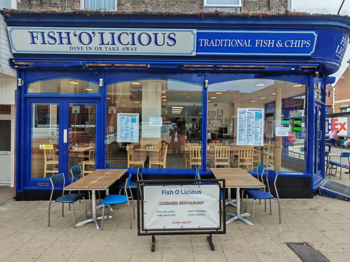 Retail/Shop in Great Yarmouth - photo 2