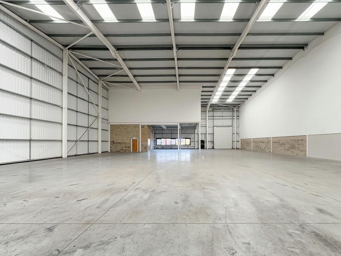 Retail/Shop in Poole - photo 3