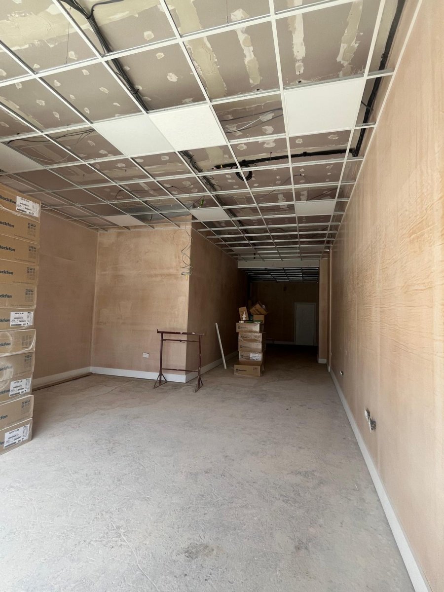 Retail/Shop in Hitchin - photo 2