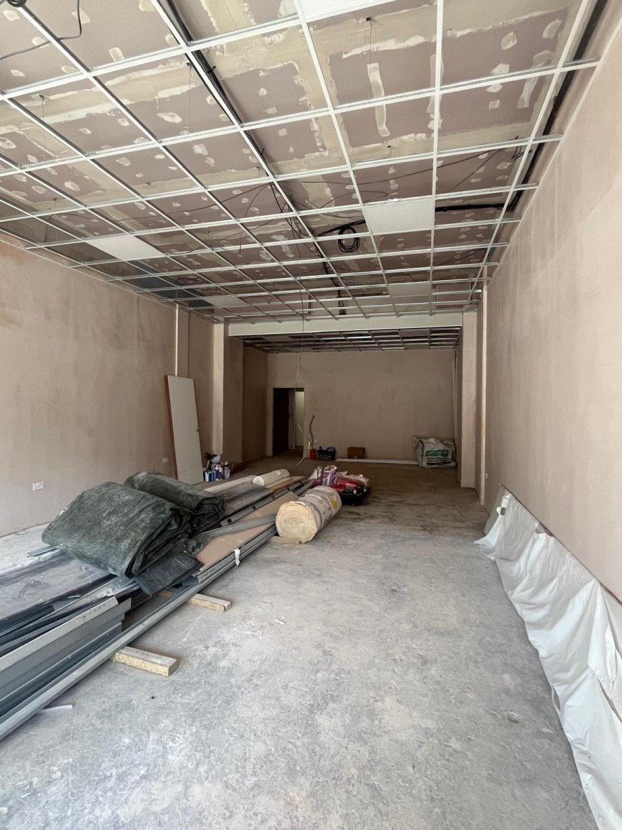 Retail/Shop in Hitchin - photo 2