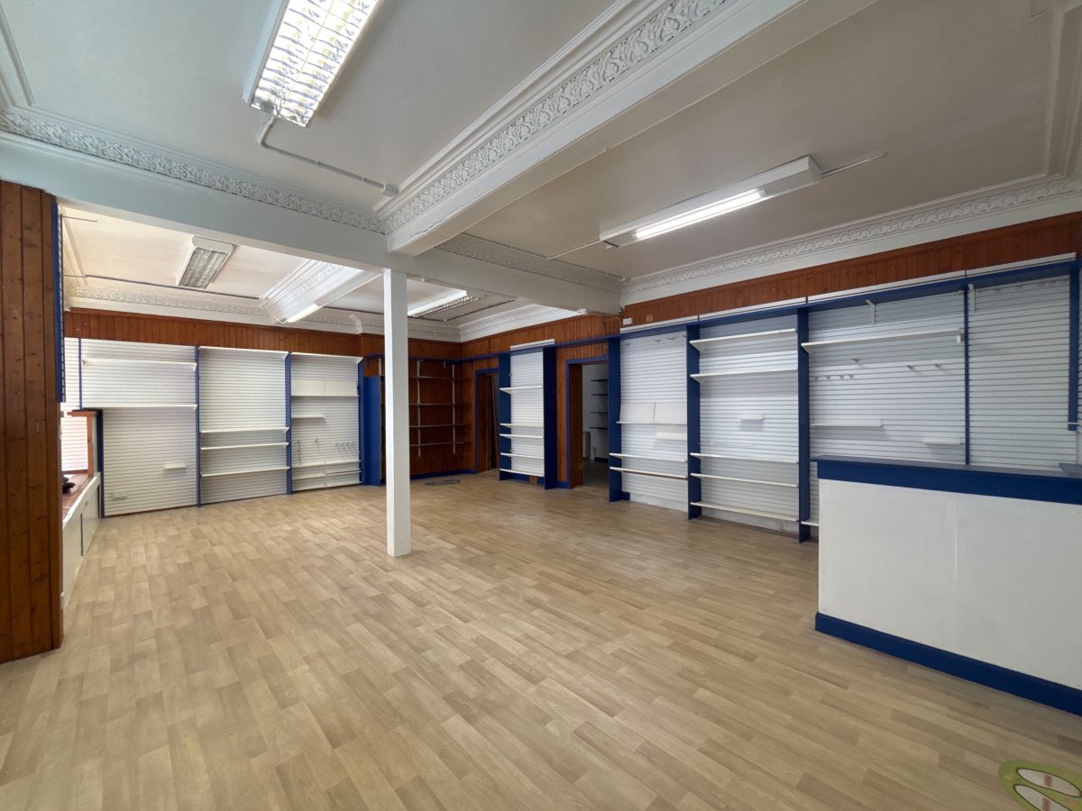 Retail/Shop in Perth - photo 3