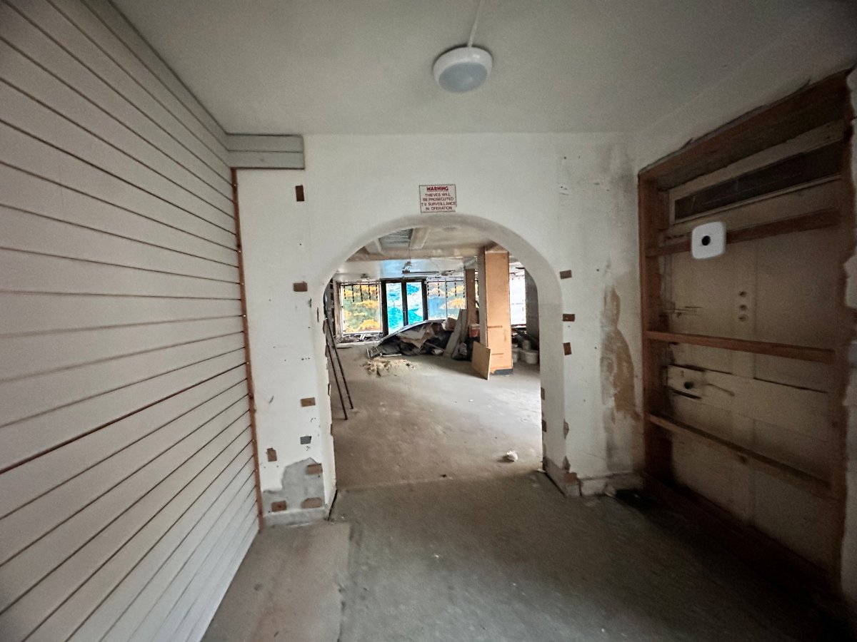 Retail/Shop in Warminster - photo 3