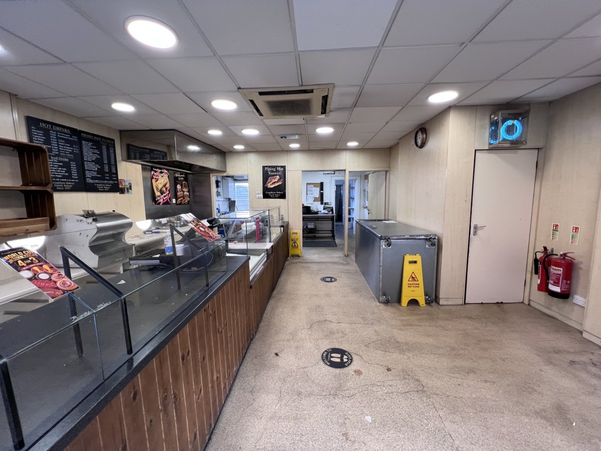 Retail/Shop in West Wickham - photo 3
