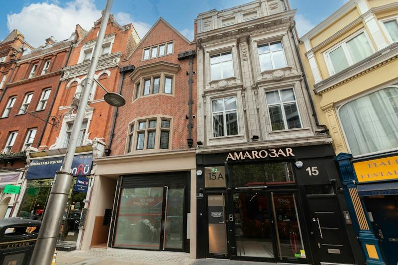 Retail in London